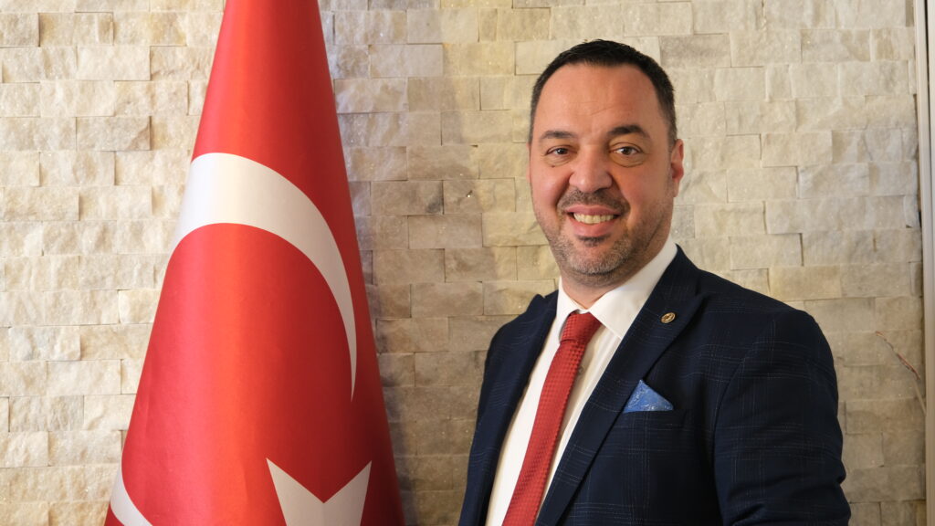 Yıldıray Veltan Konyaaltı Belediye Başkanlığı’na aday adayı olduğunu açıkladı