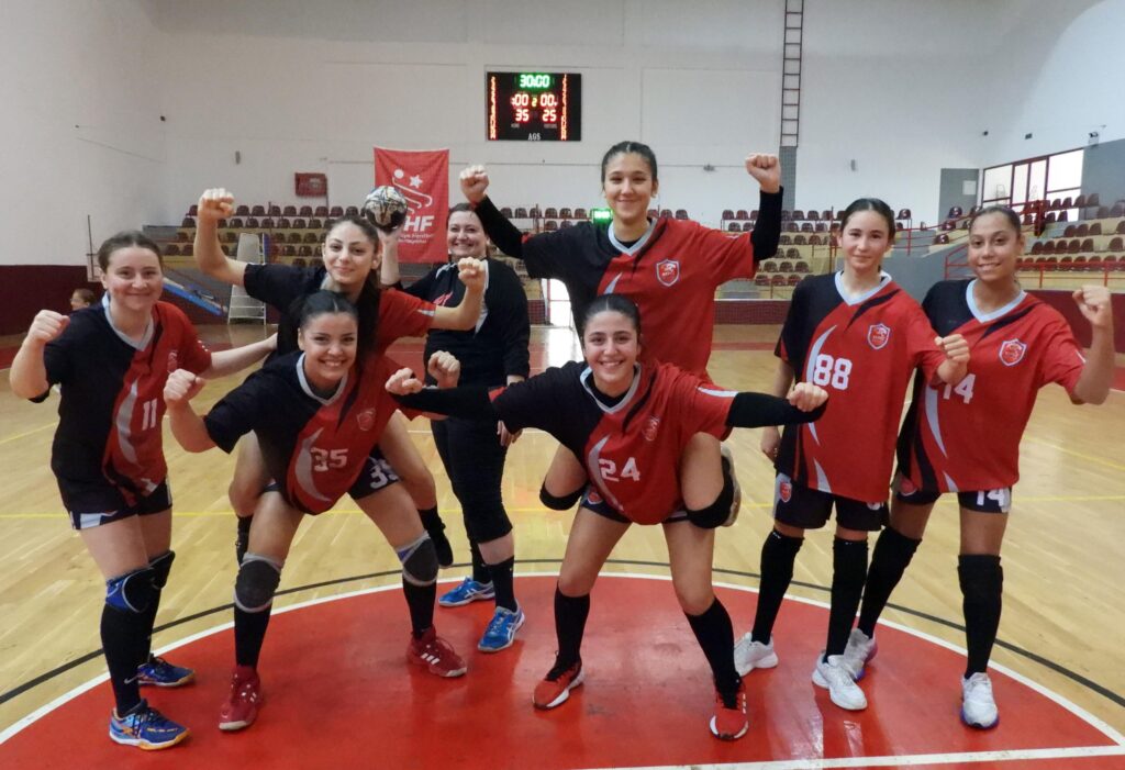 Milli Takıma Kepez’den 2 sporcu