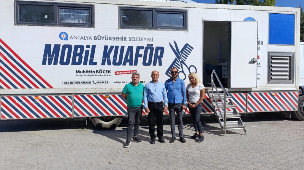 Küçükköy’de Ücretsiz Kuaför Hizmeti